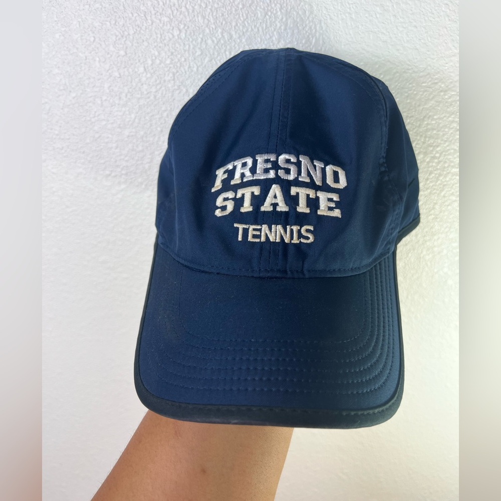 Nike Featherlight Dri-Fit Fresno State Tennis Cap - Picture 2 of 9